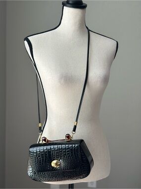 Classic Black Croc-Embossed Crossbody Bag - Gold Hardware